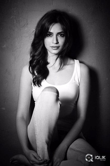 Kriti-Kharbanda
